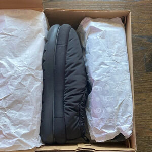 Black Ugg Maxi Clog